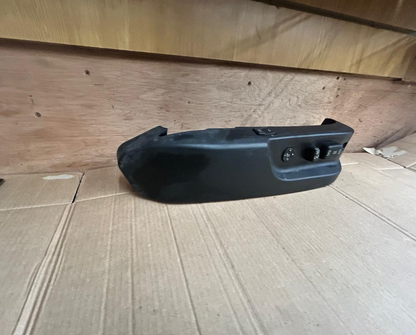 Genuine BMW 7 Series E38 Front Right Seat Adjustor + Cover 8207246A 61318373742