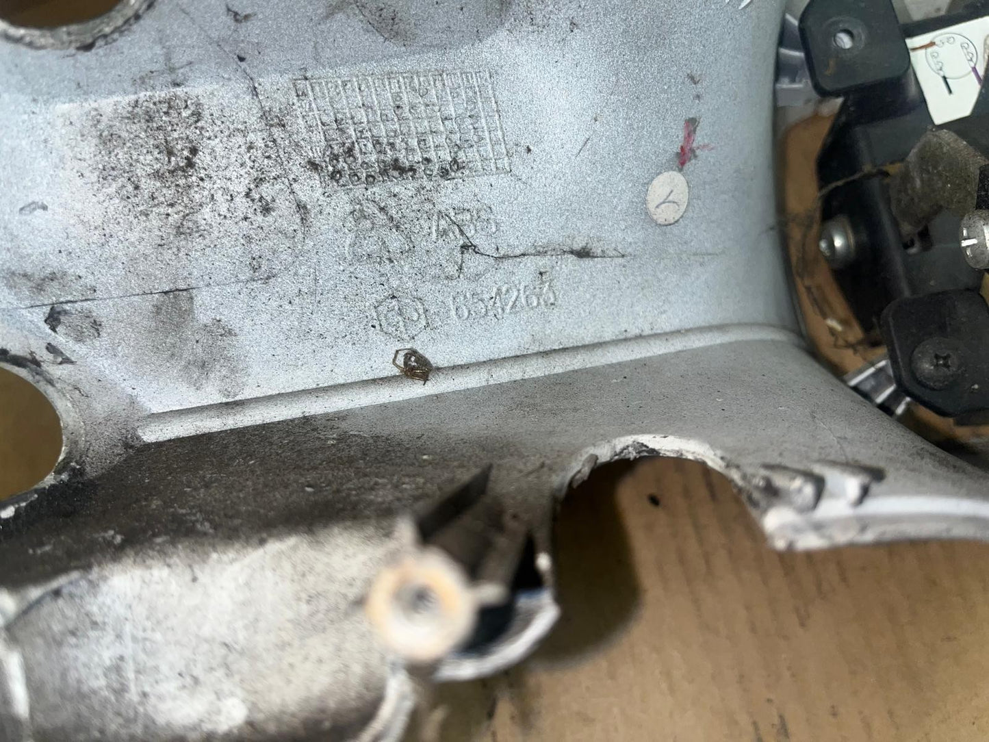 OEM Piaggio Handlebar Cover | 654263 654270