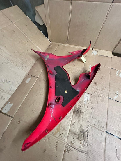 2005 - 2006 Yamaha R6 Red & White Left Side Mid Cover Fairing