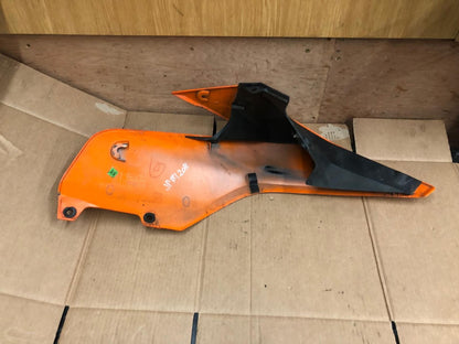 2019 KTM Duke 125 Front Left Fuel Tank Cover Panel | JP181206