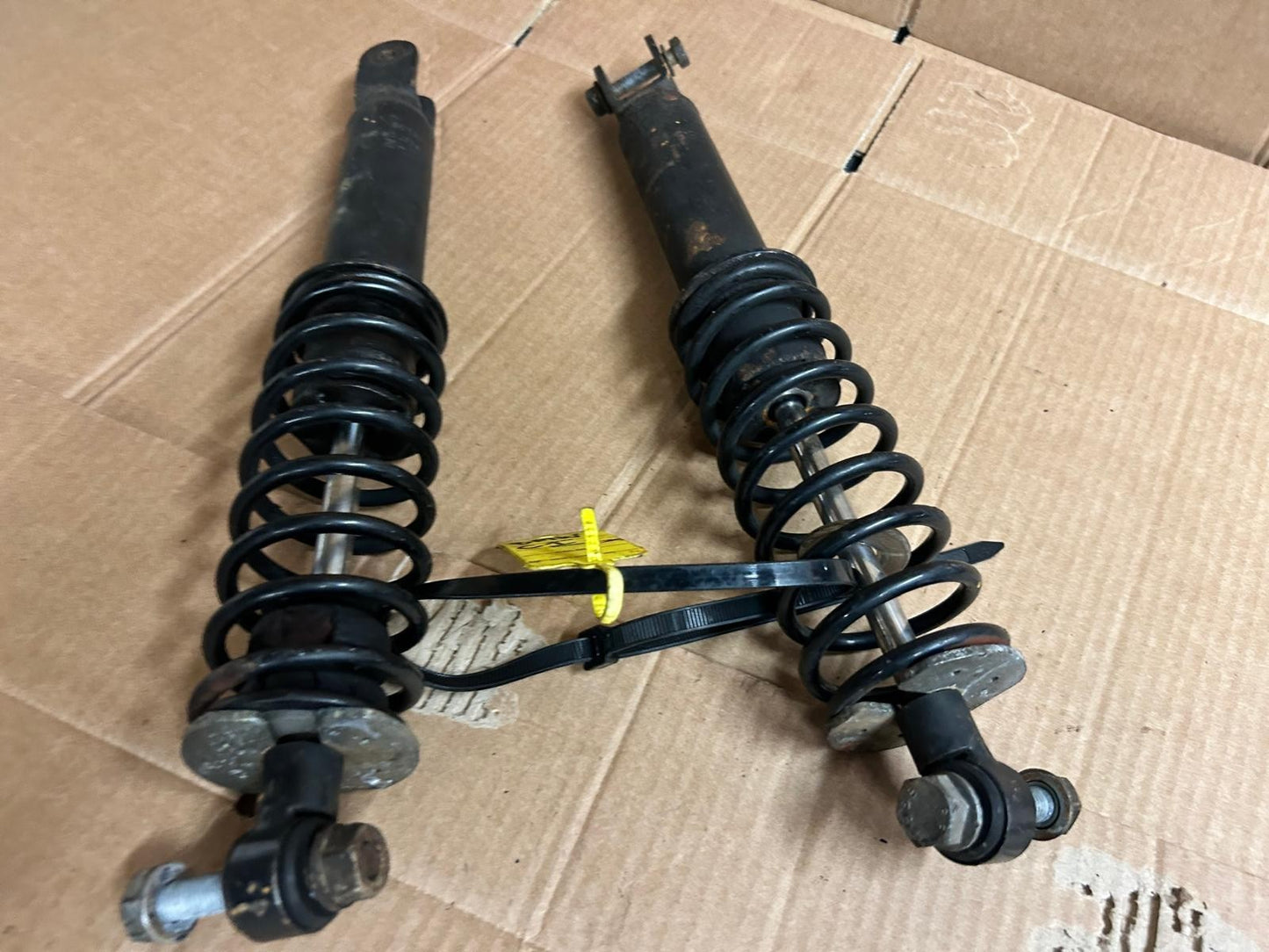 BMW C1 Rear Shock Absorber Pair | 2335988