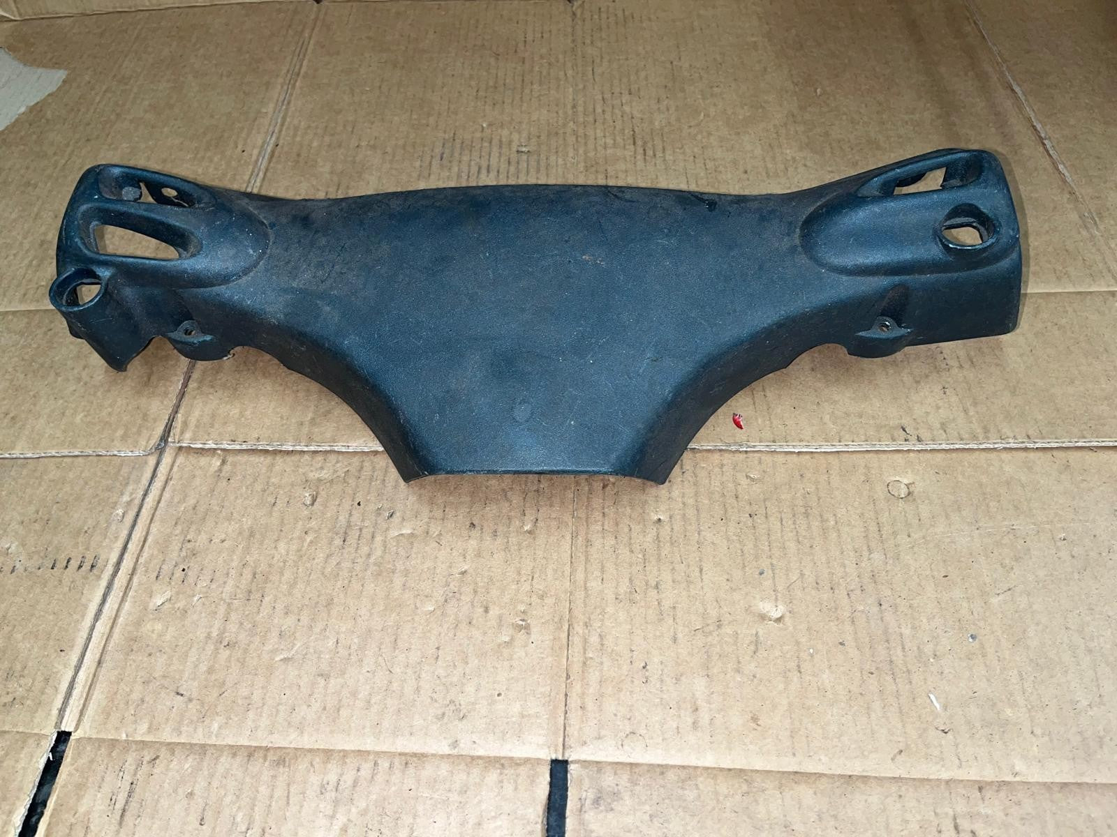Piaggio Vespa ET2/ET4 Handlebar Cover