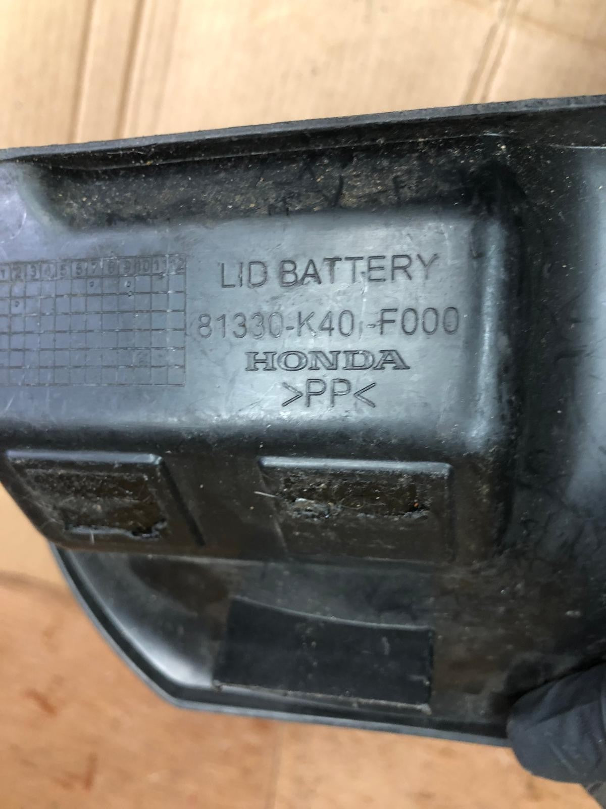 2015 - 2016 Honda NSS Forza 125 Battery Lid Cover | 81330-K40-F000