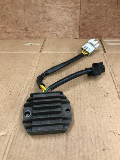 2005 - 2014 Piaggio Vespa LX 125 Touring Voltage Rectifier | SH640LA