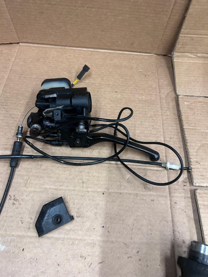 1990 BMW K100 LT Front Brake Master Cylinder + Lever + Grip