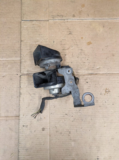2011 Audi A3 S Line Dual Tone Horn | 8P0951223C 8P0951221C