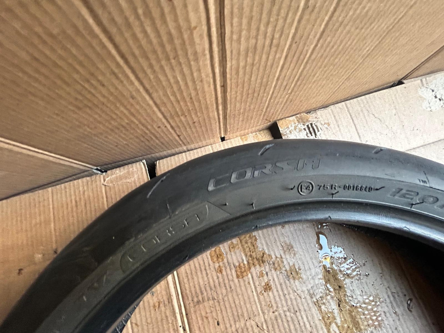 Pirelli Diablo Rosso 4 Corsa Tyre 120/70/17
