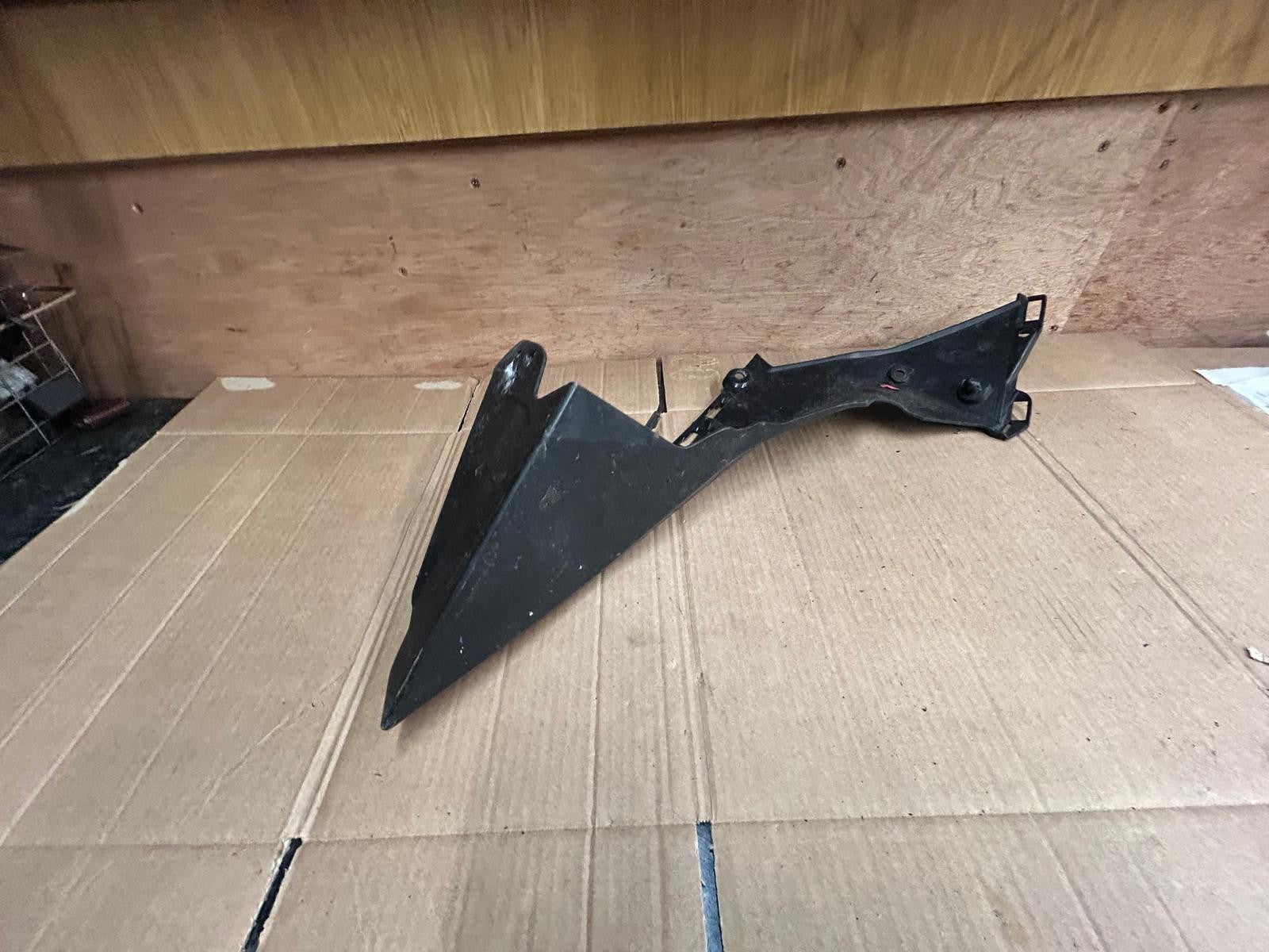 2020 - 2023 KTM ROAD 1290 Super Duke R Front Left Tank Fairing | 61708026000