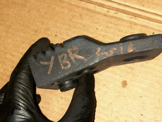 Yamaha YBR 125 Fuel Tank Mount Rubber