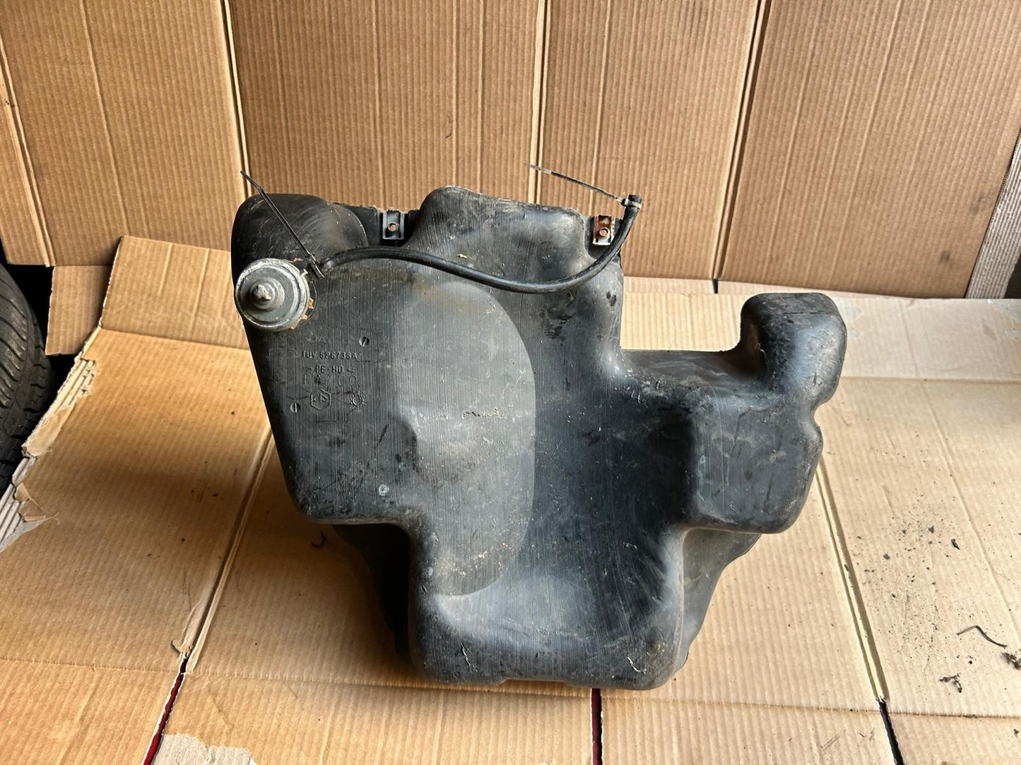 Vespa LX 50 Petrol Tank | 6P6738A