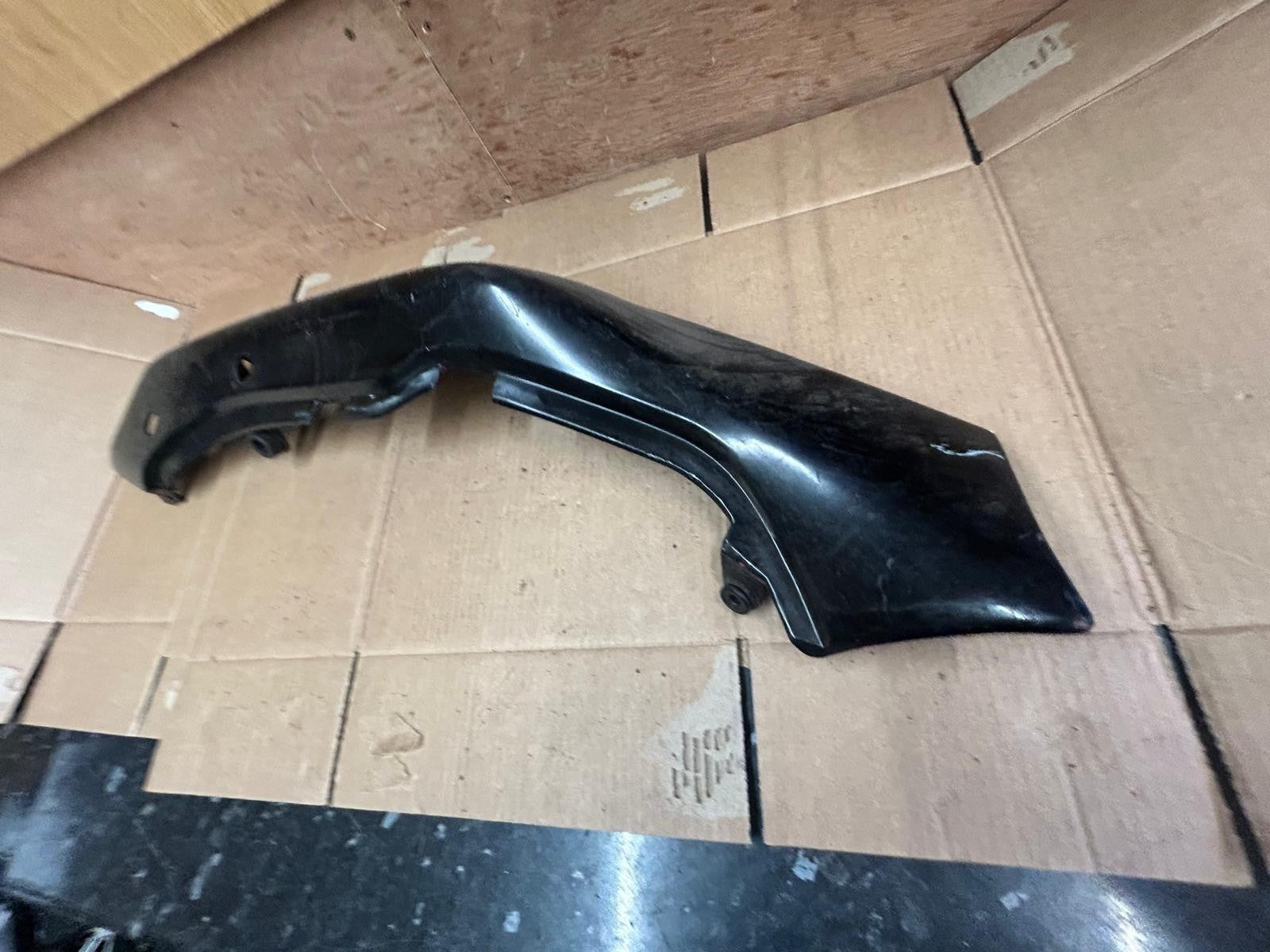 1996 - 2000 Suzuki GSF 1200 Bandit Left Tail Fairing | 47211-26E0