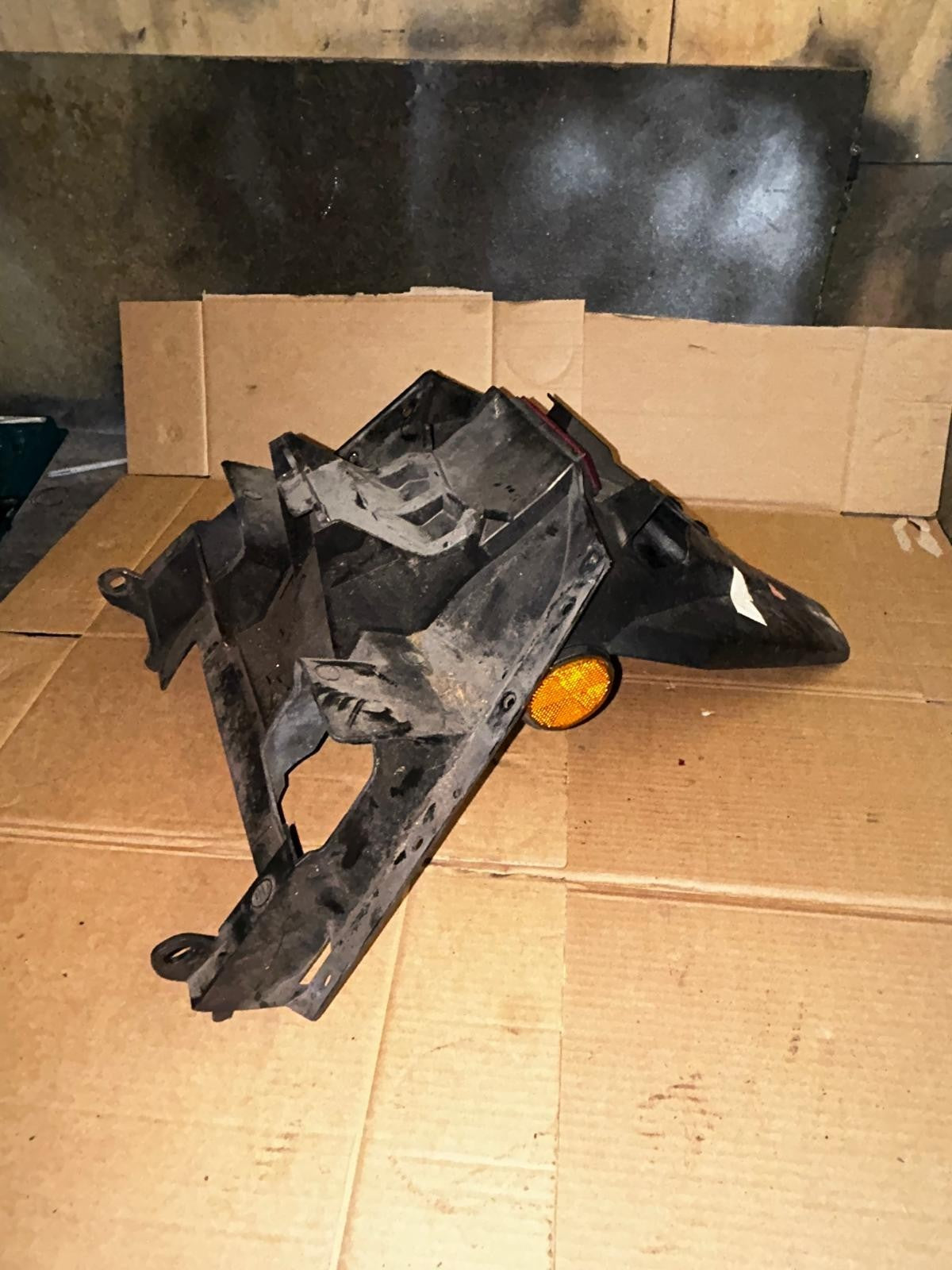 2015 & 2017 - 2018 Yamaha Nmax GPD125-A Rear Fender Plate Holder | 2DS-F1611-00