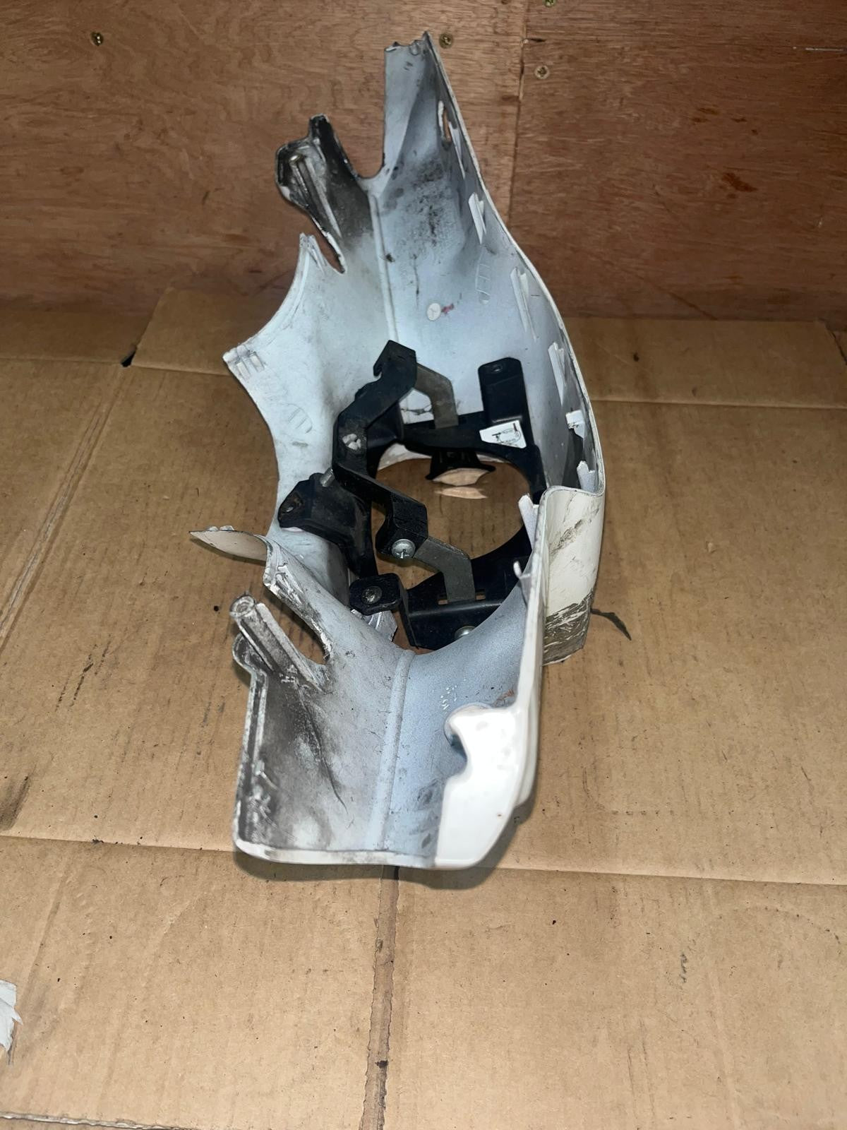 OEM Piaggio Handlebar Cover | 654263 654270