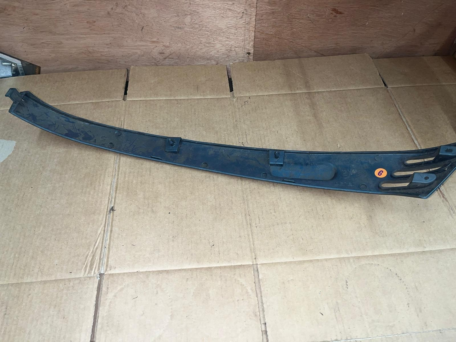 Piaggio Vespa LX50 Left Side Lower Fairing | 622901
