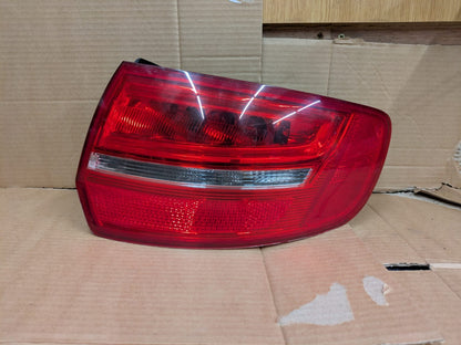 2011 Audi A3 S Line Driver Right Side Tail Light | 8P4945096E