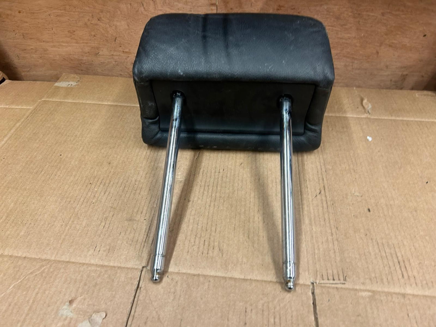 Genuine BMW 7 Series E38 Front Headrest | Black