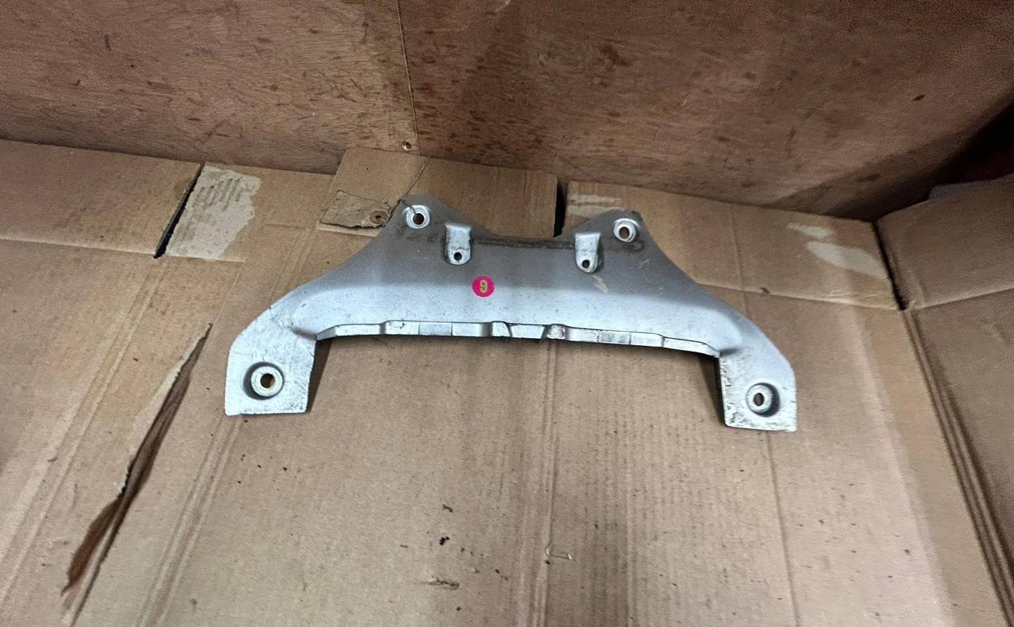 1998-1999 Suzuki AN250/400 Burgman Pillion Rider Front Handle Cover | 46215-14F5