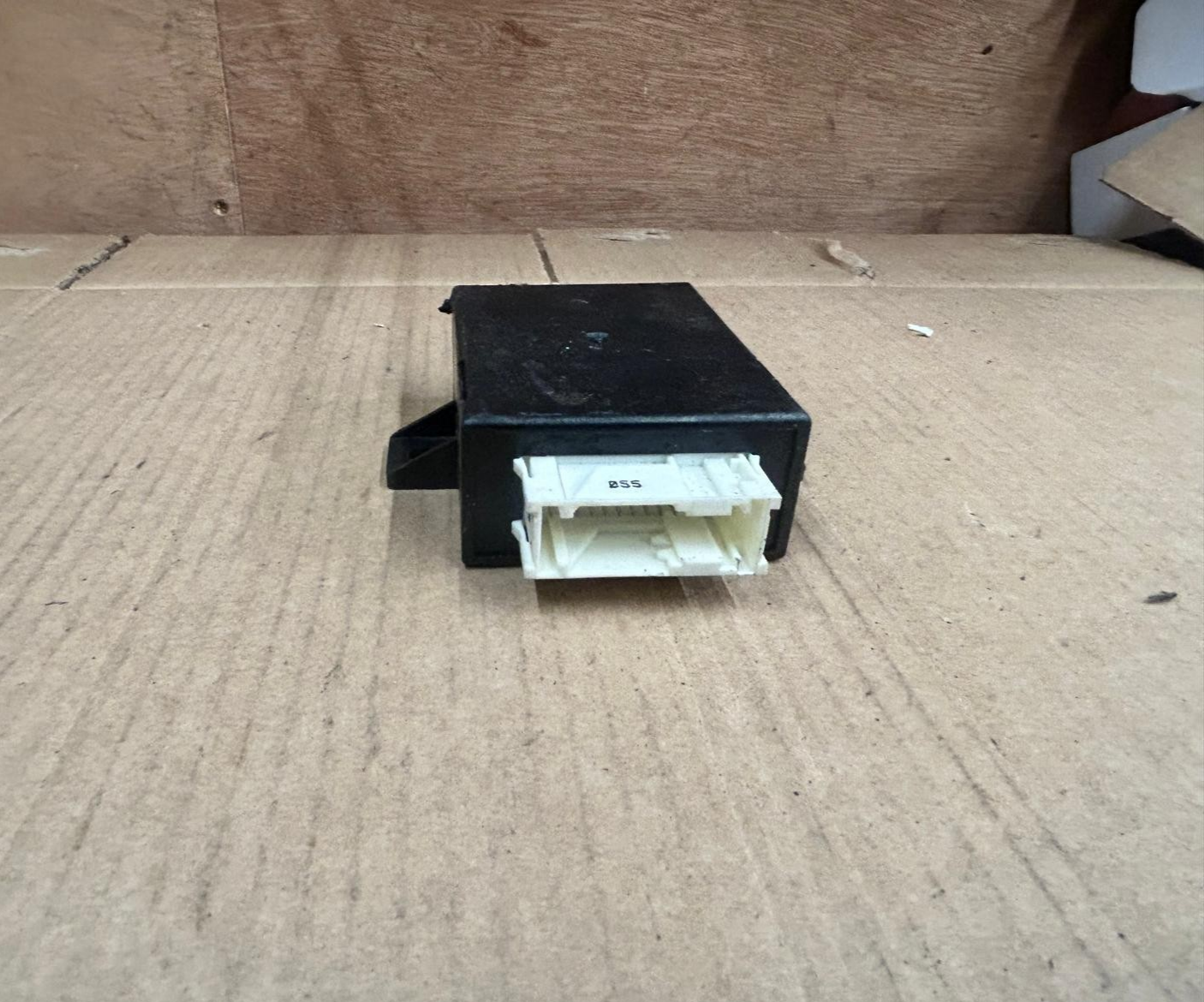 Genuine BMW 7 Series E38 Multifunction Steering Wheel Control Unit | 61358352494
