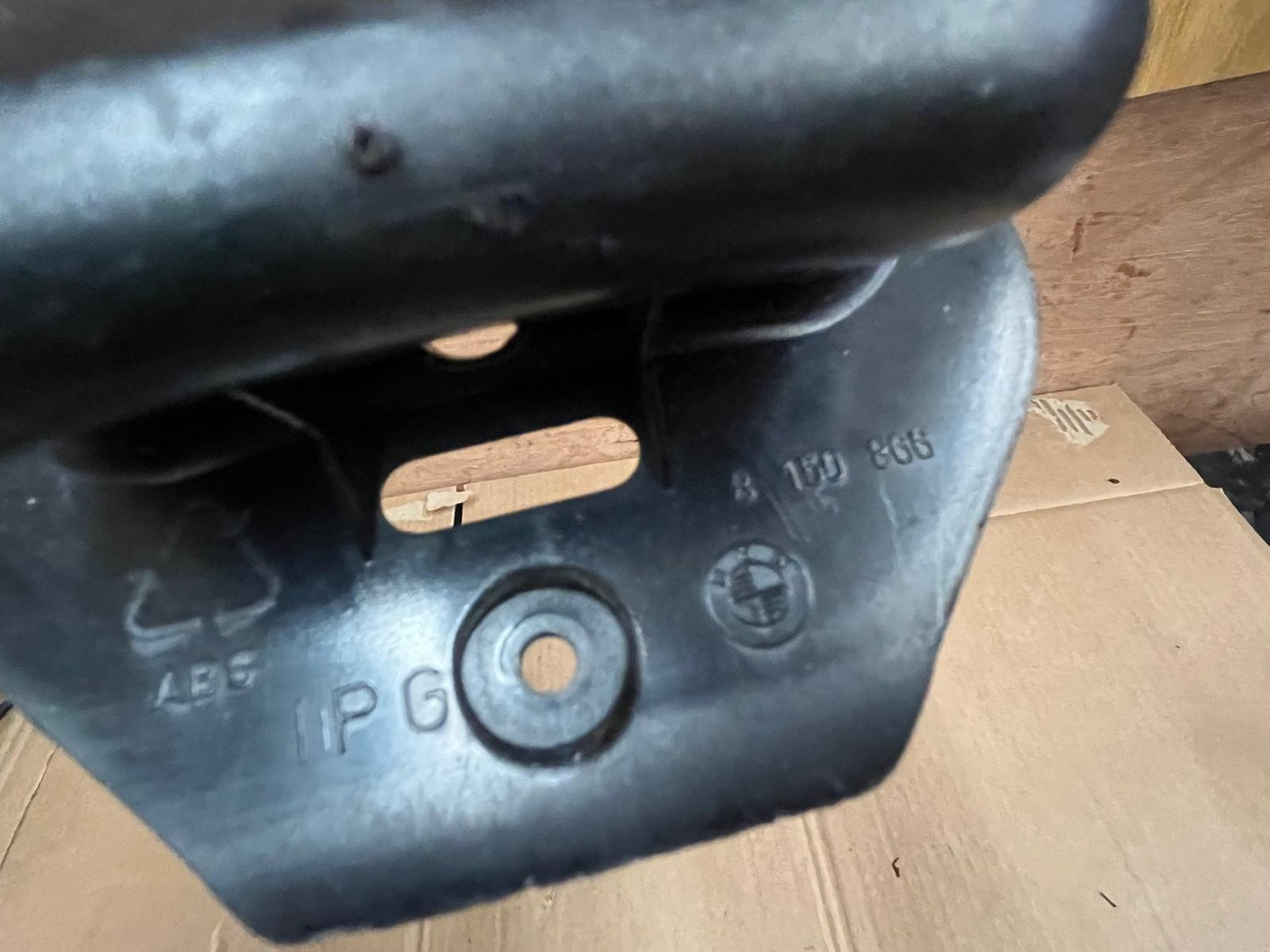 Genuine BMW 7 Series E38 Trunk Boot Handle Trim | 8150866