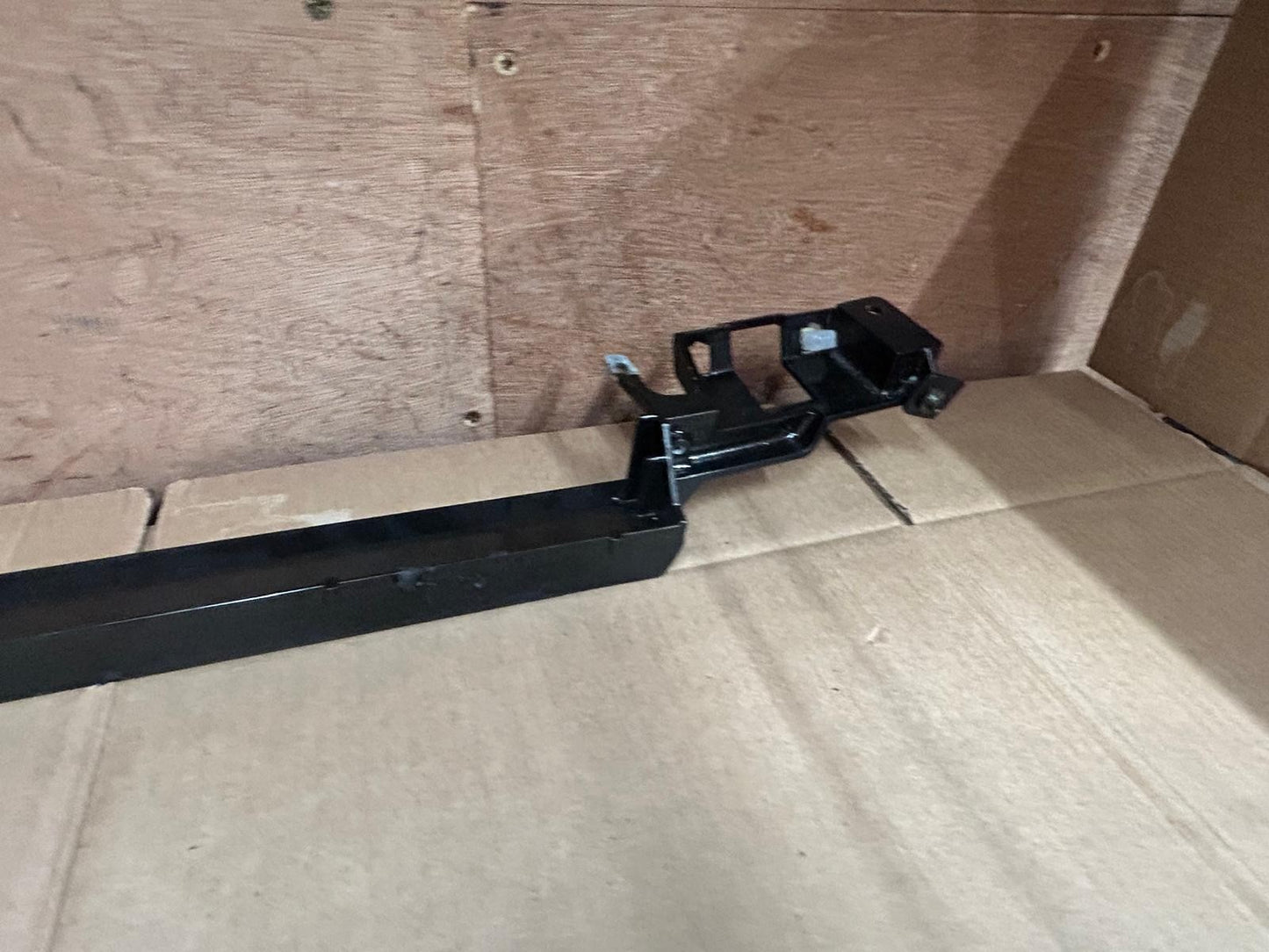 Genuine BMW 7 Series E38 Dashboard Bracket | 514581666439 725200218