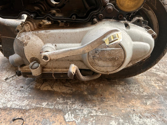 2001 Vespa ET4 Side Engine Cover with Kickstart