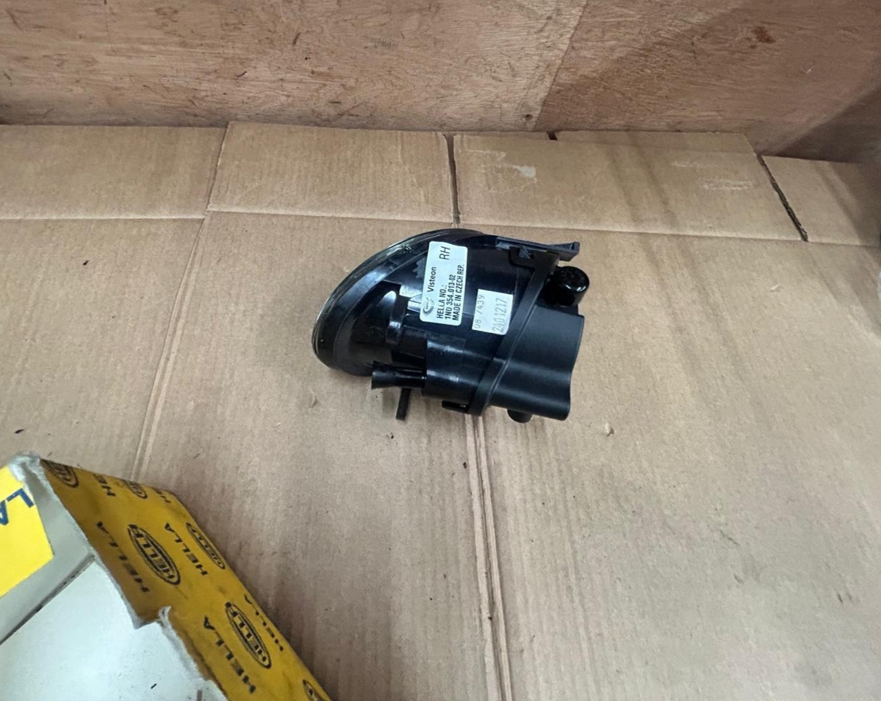 Genuine Hella Audi A6 A8 Fog Light | 1N0 354 013-021
