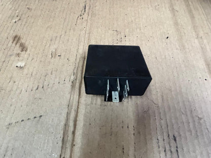 1885 - 1995 BMW K75s Lamp Relay | 61131459003