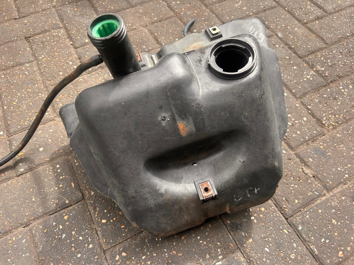 2001 Vespa ET4 Cento 125 Petrol Fuel Tank