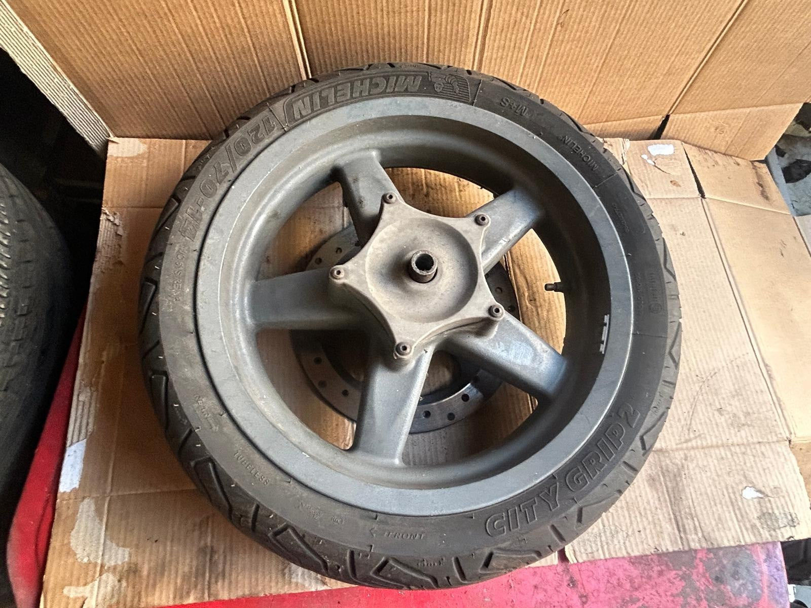 Piaggio Xevo / X8 Front Wheel + Brake Disc