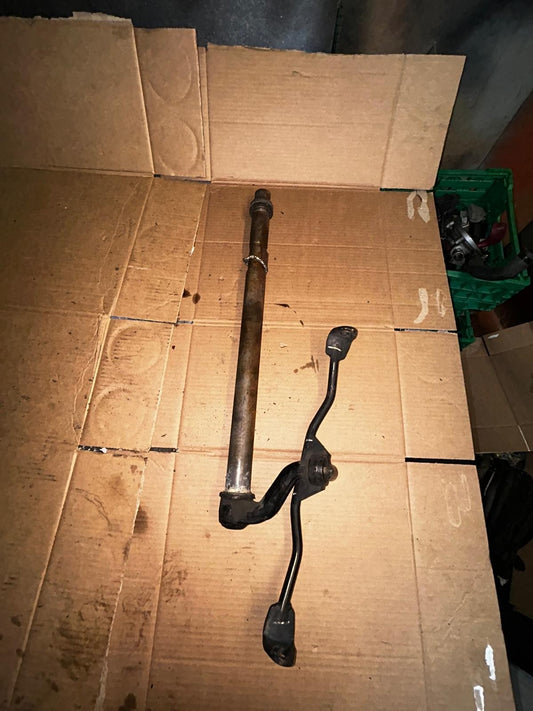 Piaggio MP3 125 / 250 Steering Stem Column with Control Arm
