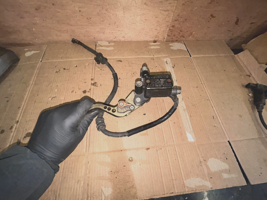 2019 KTM Duke 125 Front Brake Master Cylinder + Lever