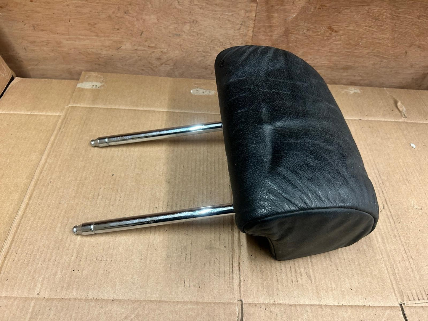 Genuine BMW 7 Series E38 Front Headrest | Black