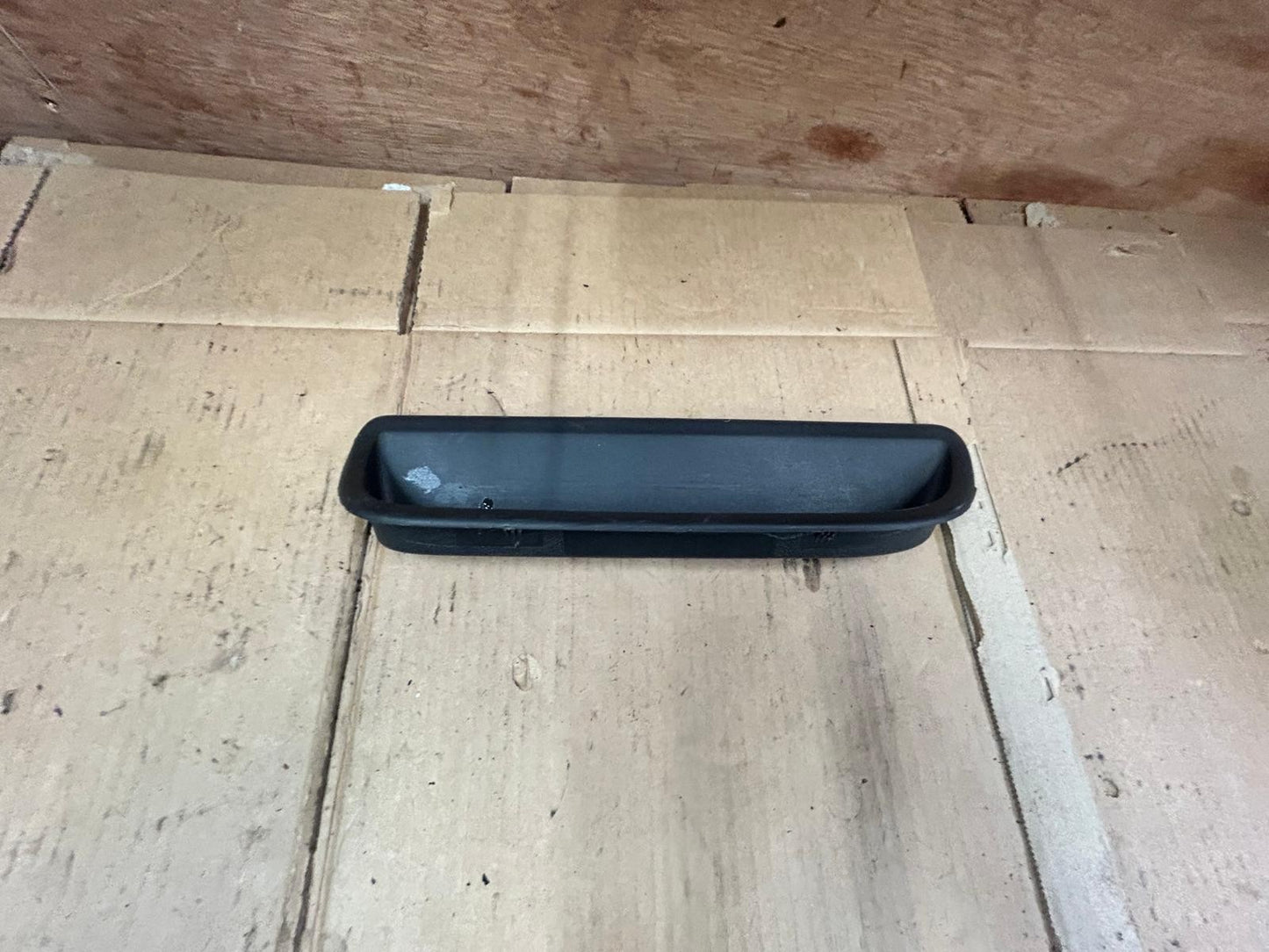 2014 Mitsubishi Outlander Cover Trim | 7230A766ZZ