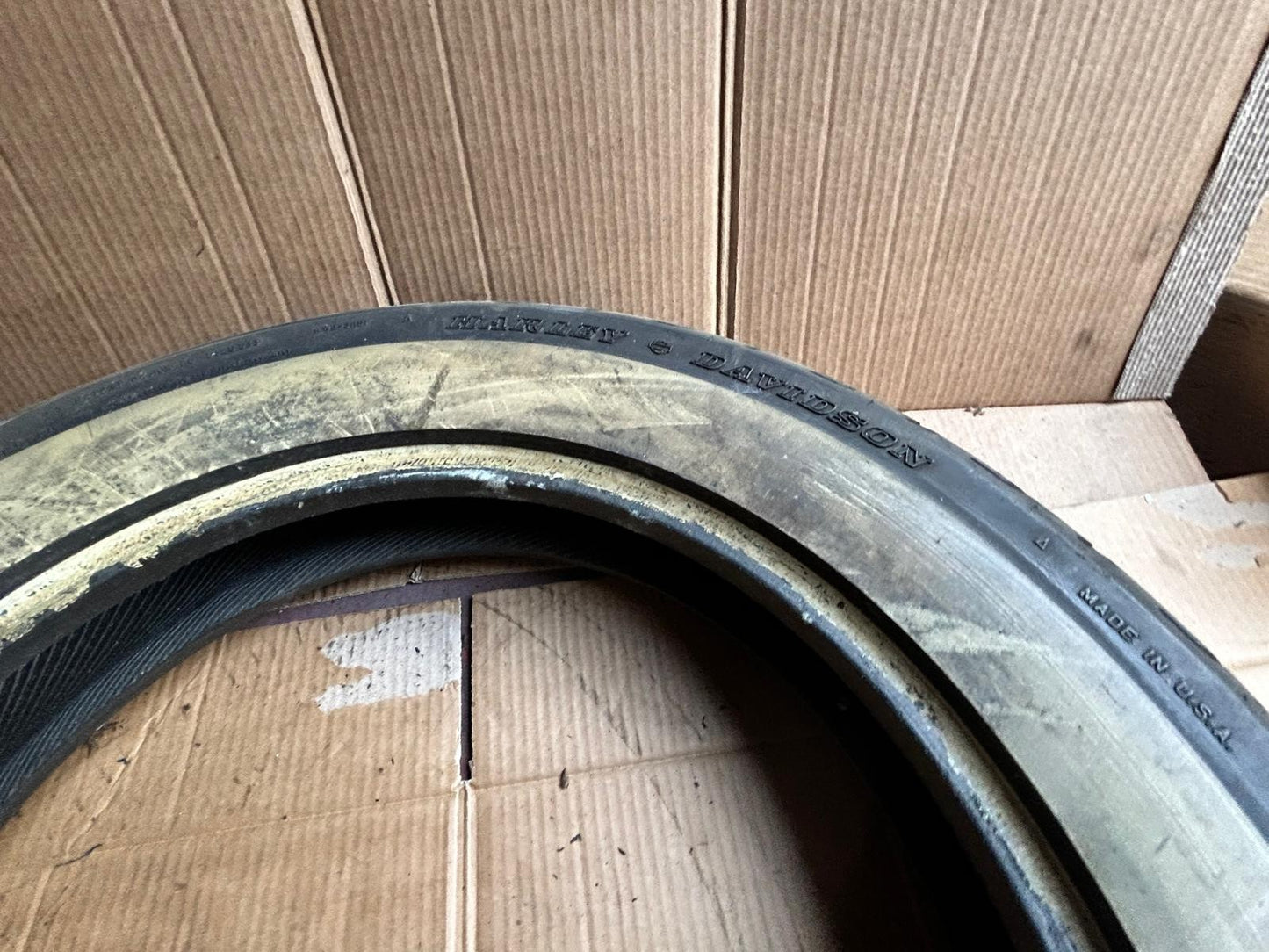 Dunlop D402 MT90B16 74H Harley Davidson Motorcycle Tyre