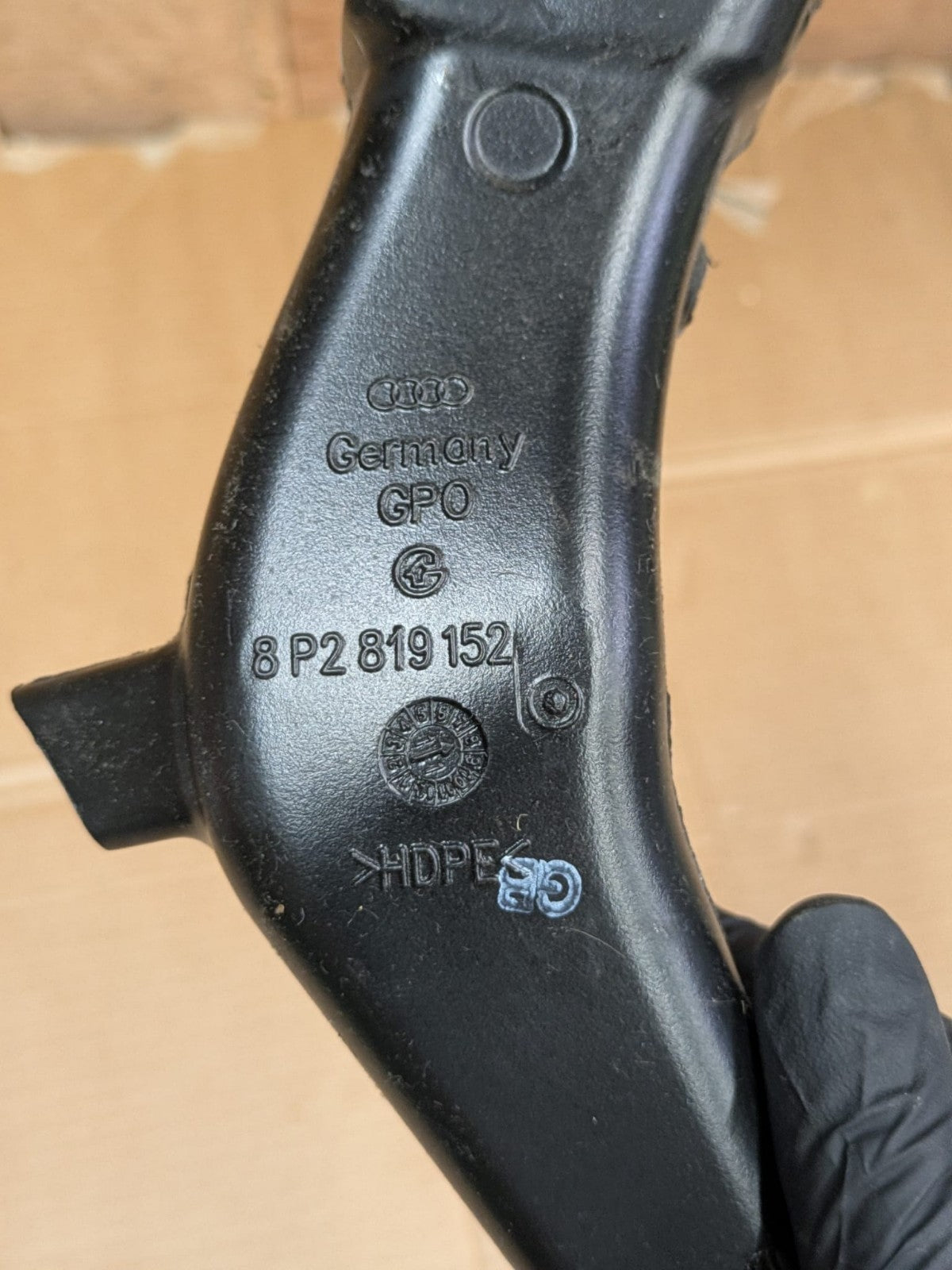 2011 Audi A3 S Line Driver Side Footwell Air Duct Vent | 8P2819152
