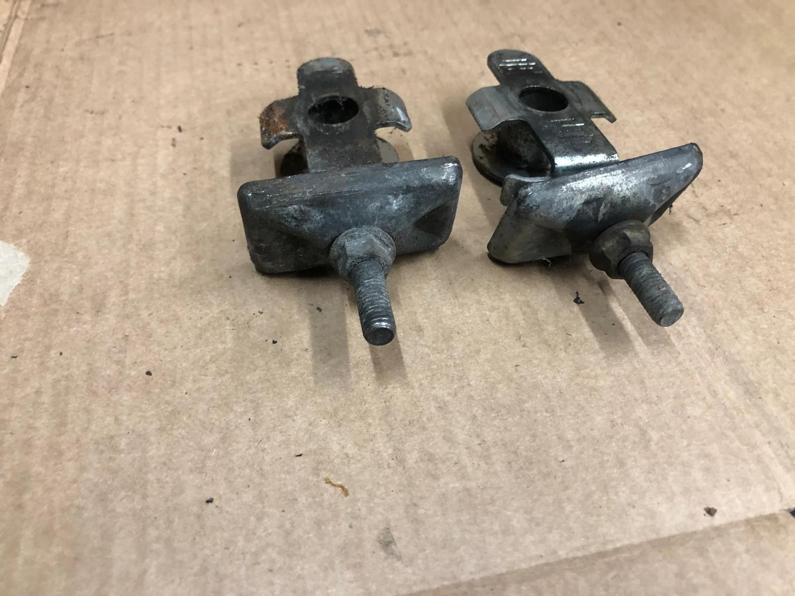 2005 Suzuki RV 125 Chain Tensioners