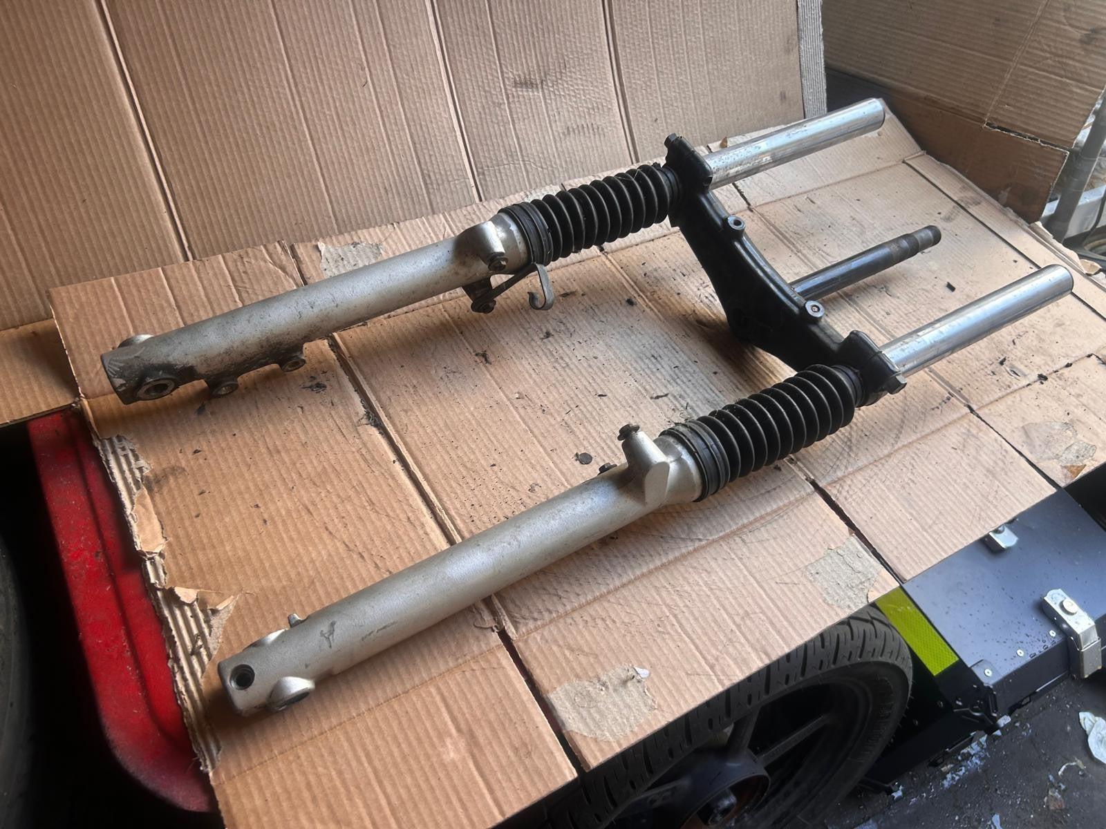 2005 Suzuki RV 125 Complete Fork Suspension