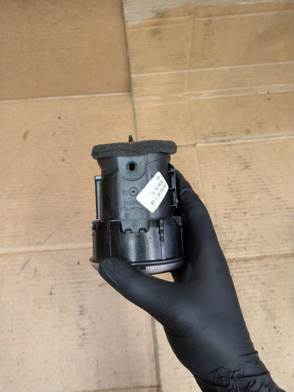 2011 Audi A3 S Line Dashboard Air Vent | 8P0820901F