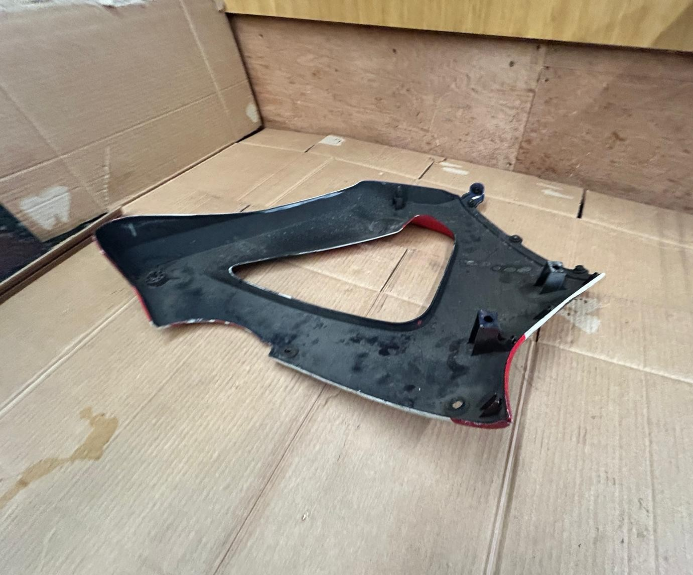 2000 - 2001 Honda CBR 929RR Fireblade Left Hand Side Centre Fairing Panel