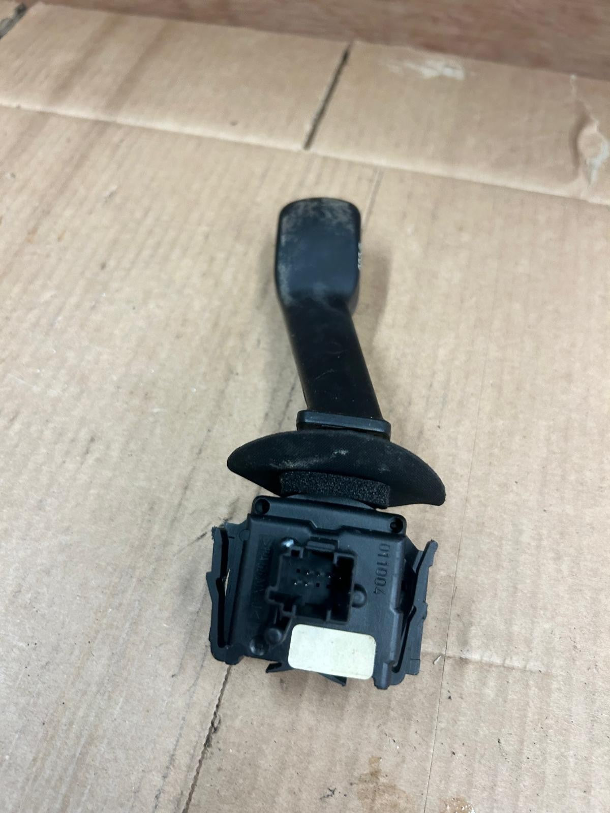Genuine BMW 7 Series E38 Indicator Stick | 011004