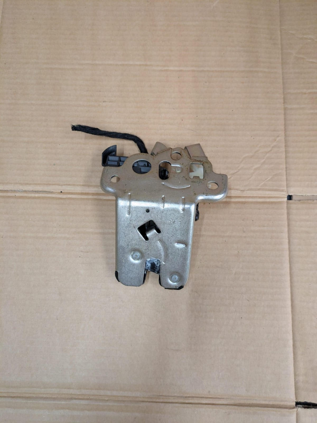 2011 Audi A3 S Line Boot Trunk Lock | 8K9827505A