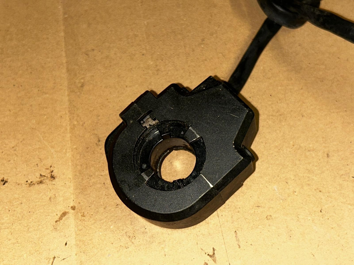 2017 - 2021 KTM Road Super Adventure Ride-by-wire Throttle Housing | 60711012044