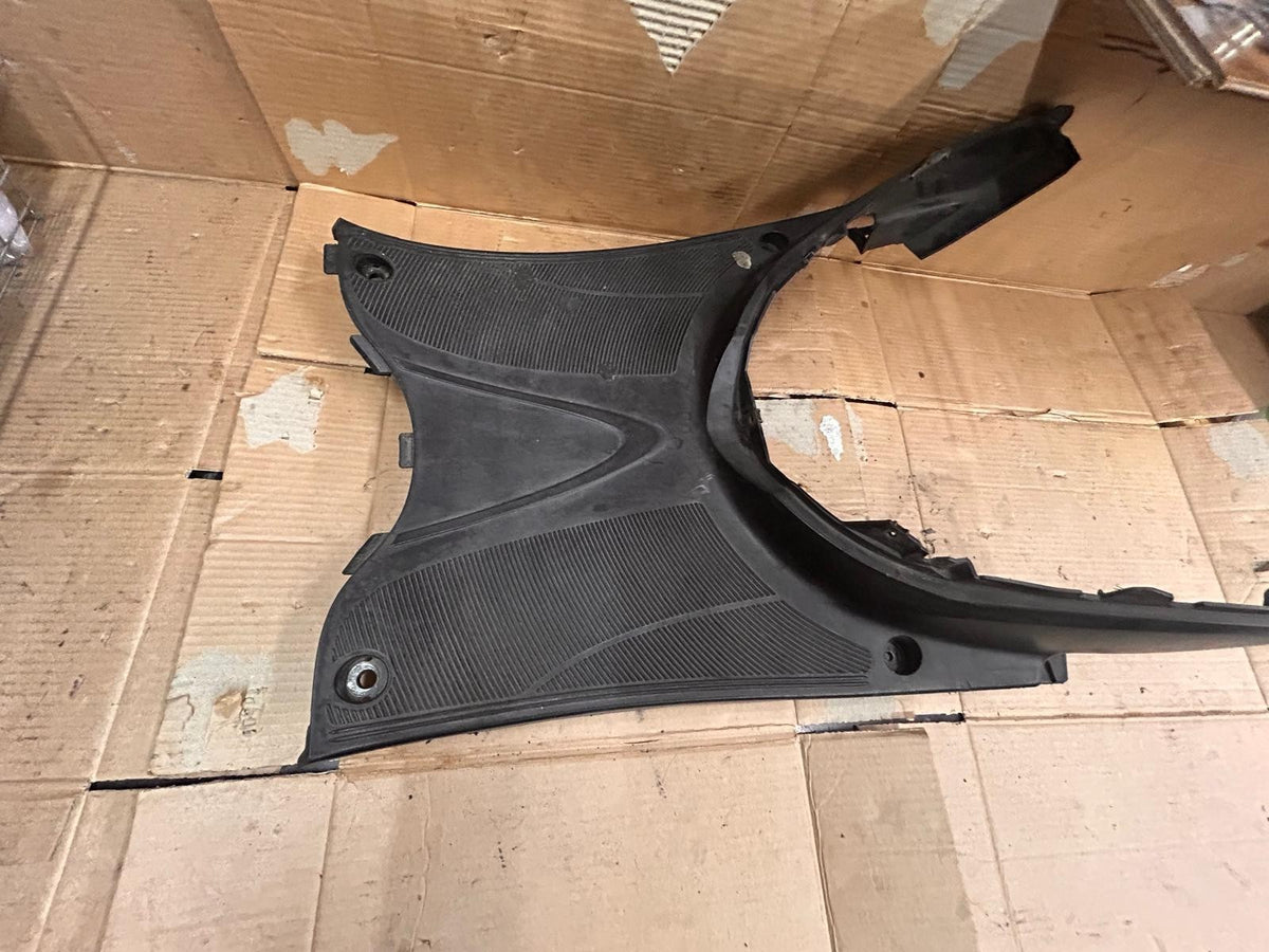 2016 Yamaha XC 115 Delight Footrest Board Floorboard Panel | 1WC-F7481-00
