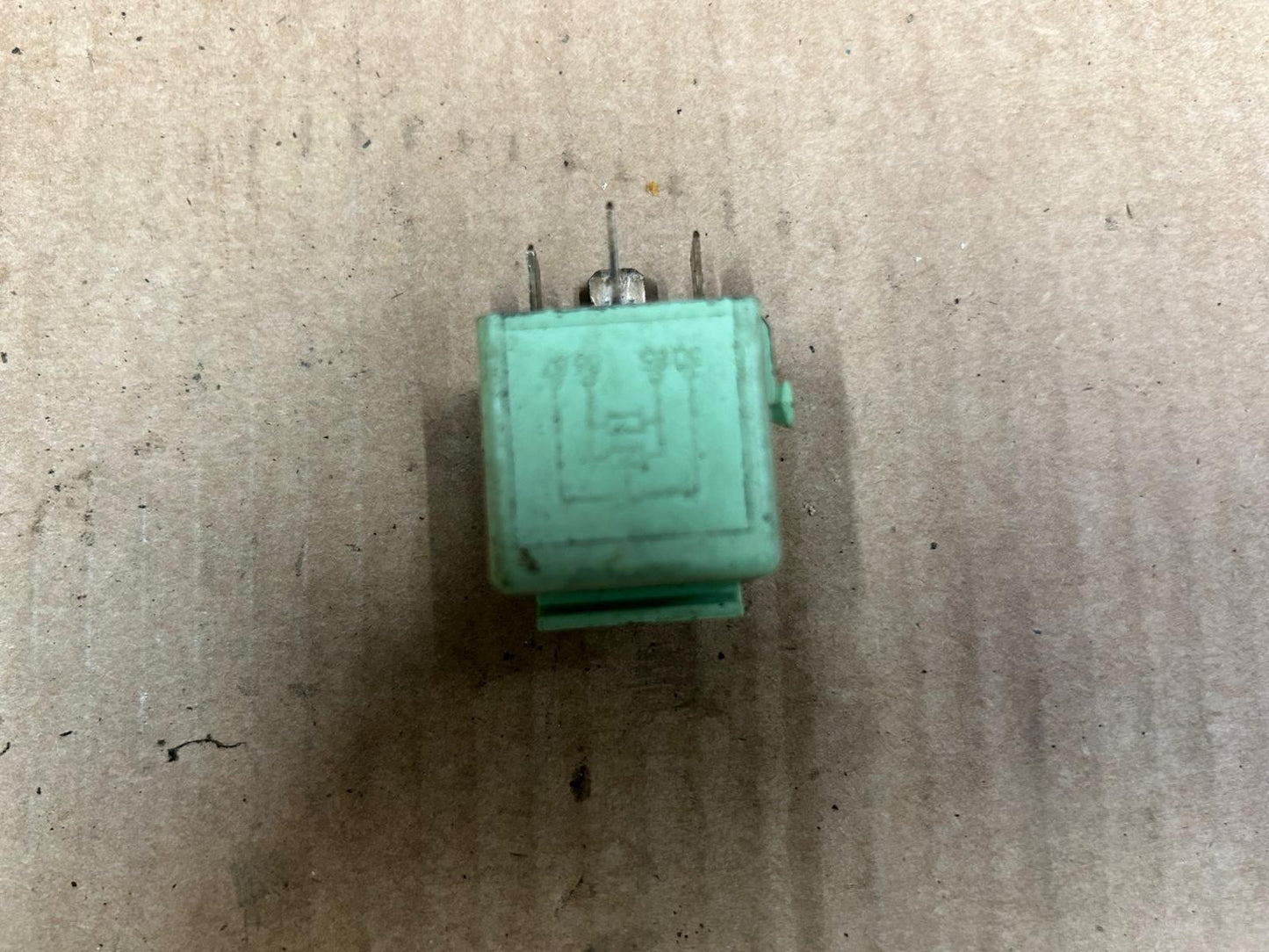Genuine BMW 7 Series E38 Make Contact Relay Green | 61368366600