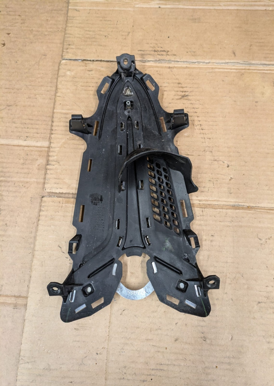 2016 Yamaha XC 115 Delight Front Grille | 1WC-F8309-00