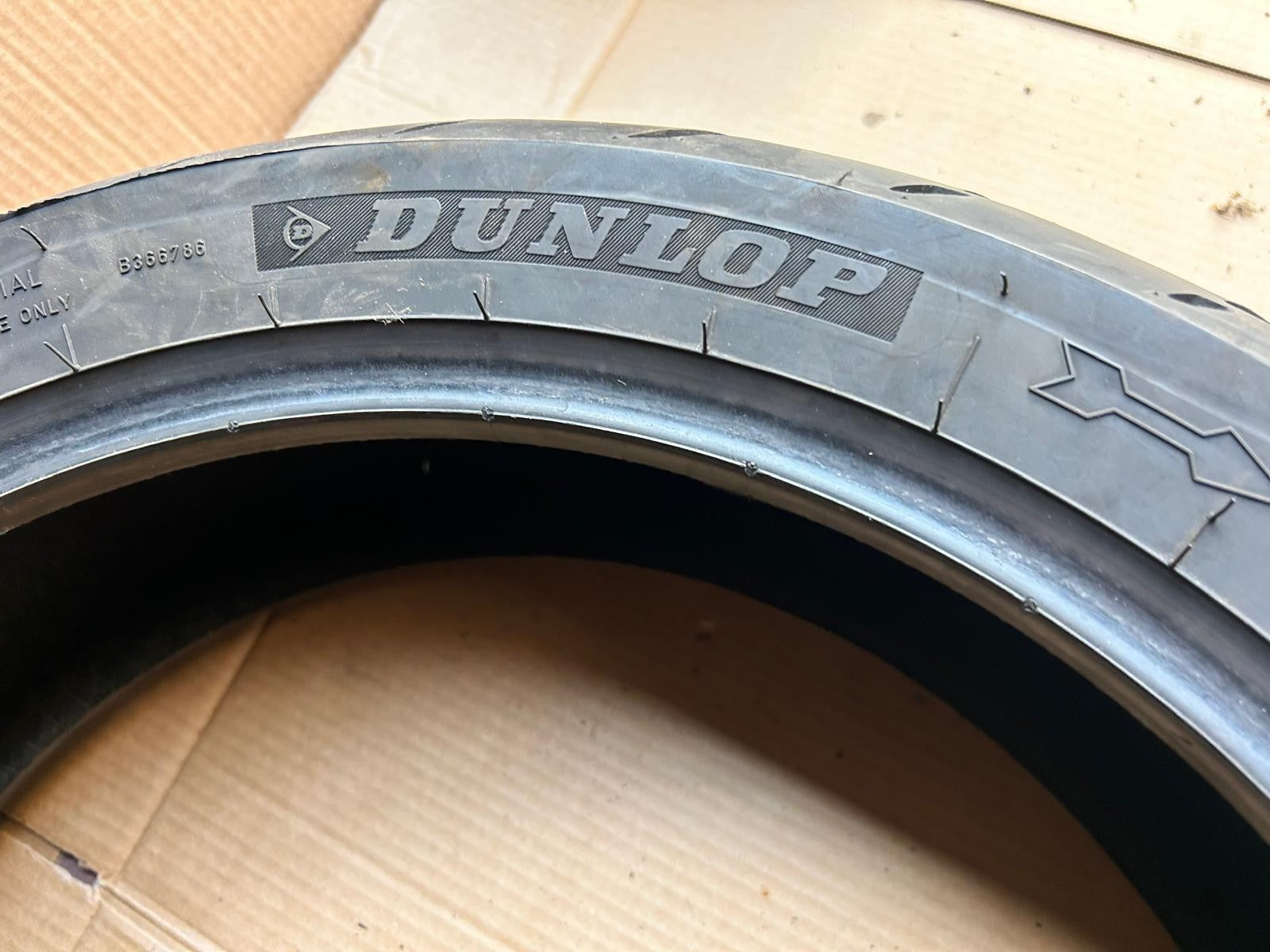 Dunlop Road Smart 3 Motorcycle Tyre 160/60/17