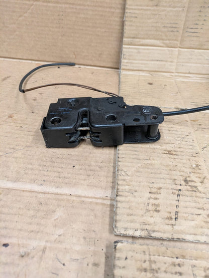 2011 Audi A3 S Line Hood / Bonnet Lock Latch Mechanism | 8P08235091
