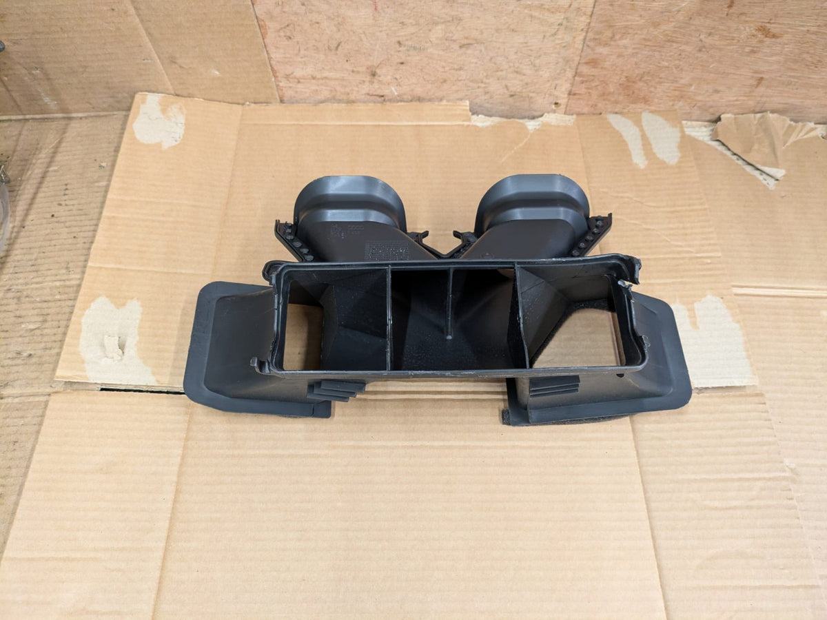 2011 Audi A3 S Line Centre Air Vent Pipe Tube | 8P2819409