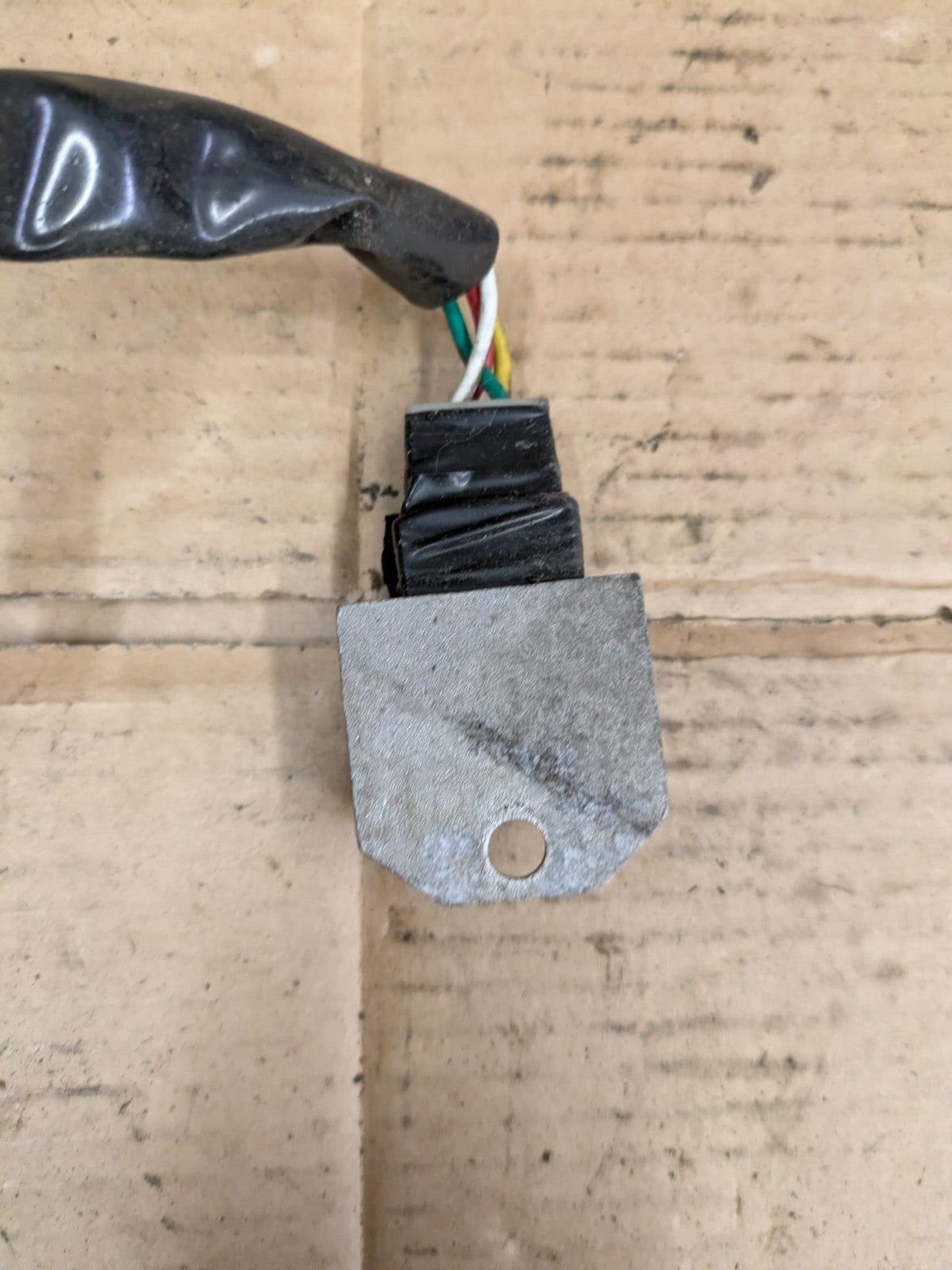 Sinnis Encanto 50 Voltage Regulator Rectifier