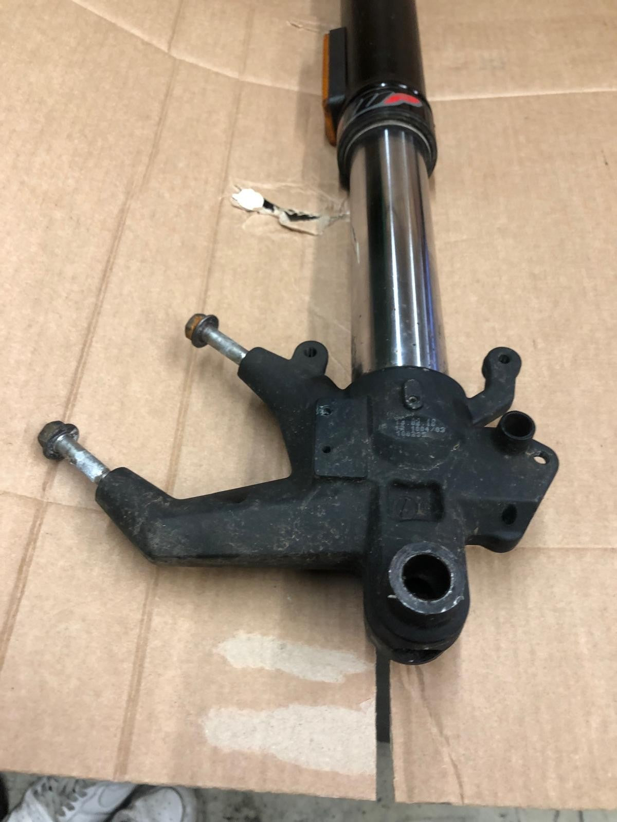 2019 KTM Duke 125 Front Fork Legs